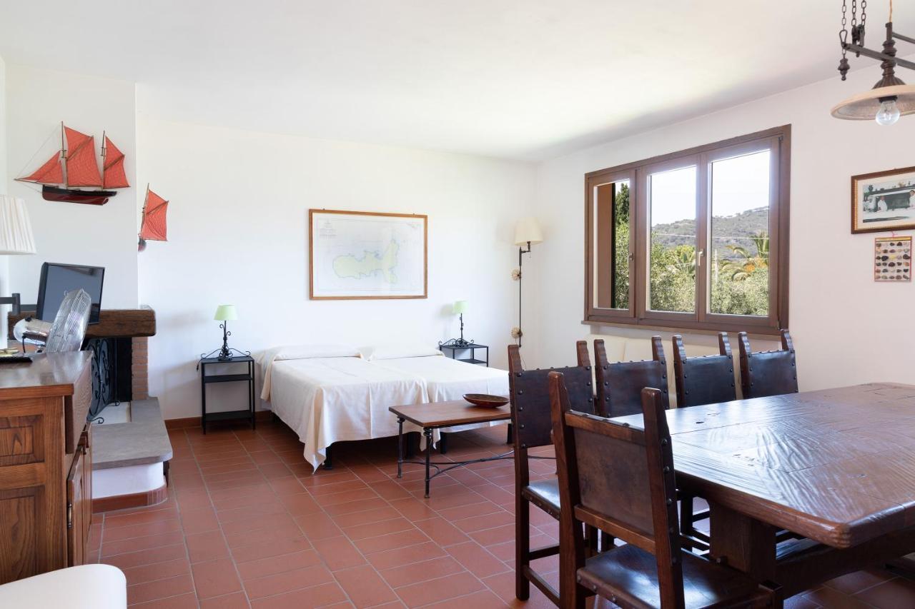 Country Hotel Residence Da Pilade Capoliveri  Exterior photo