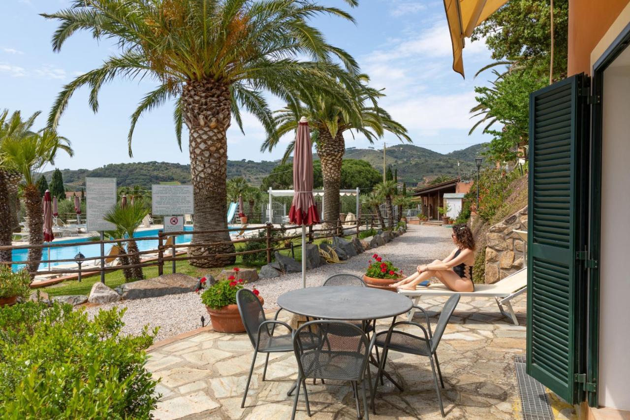 Country Hotel Residence Da Pilade Capoliveri  Exterior photo