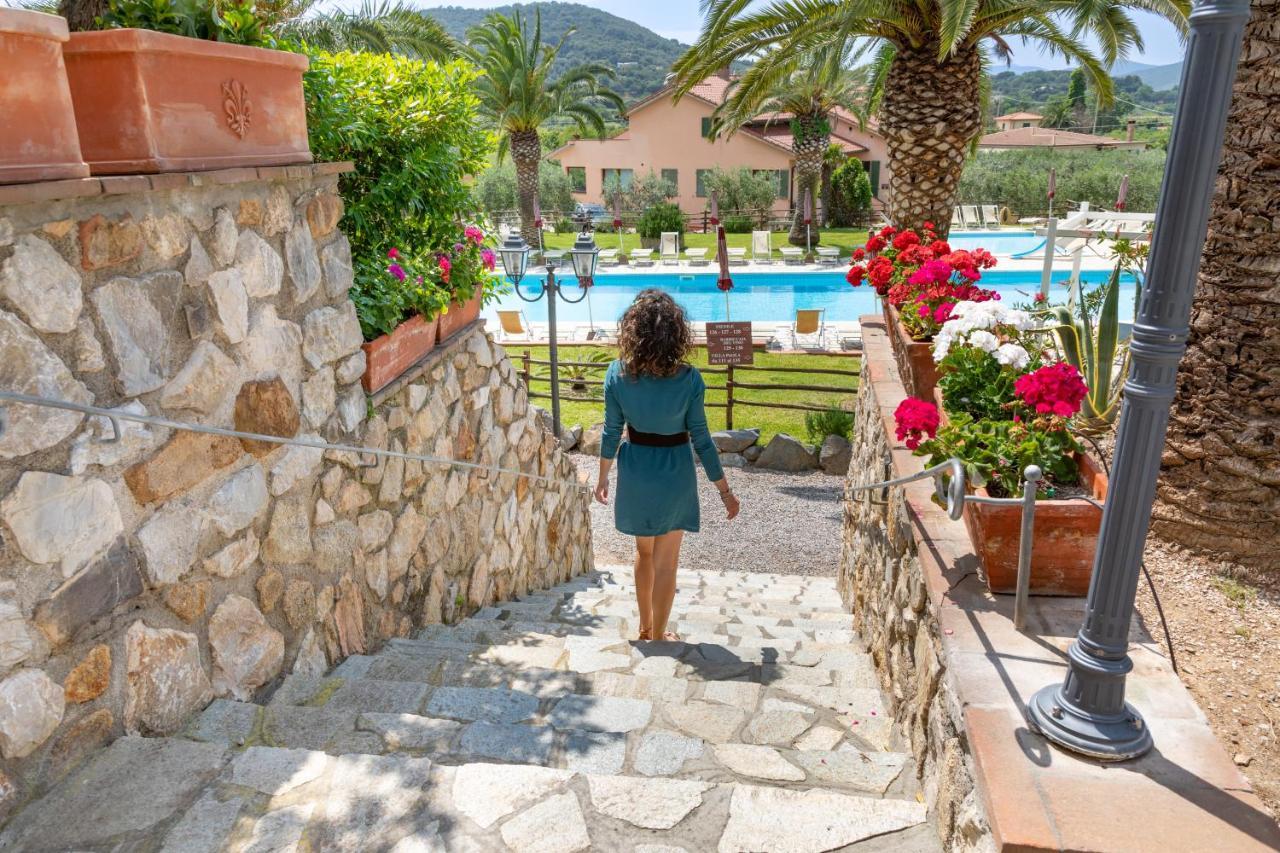 Country Hotel Residence Da Pilade Capoliveri  Exterior photo