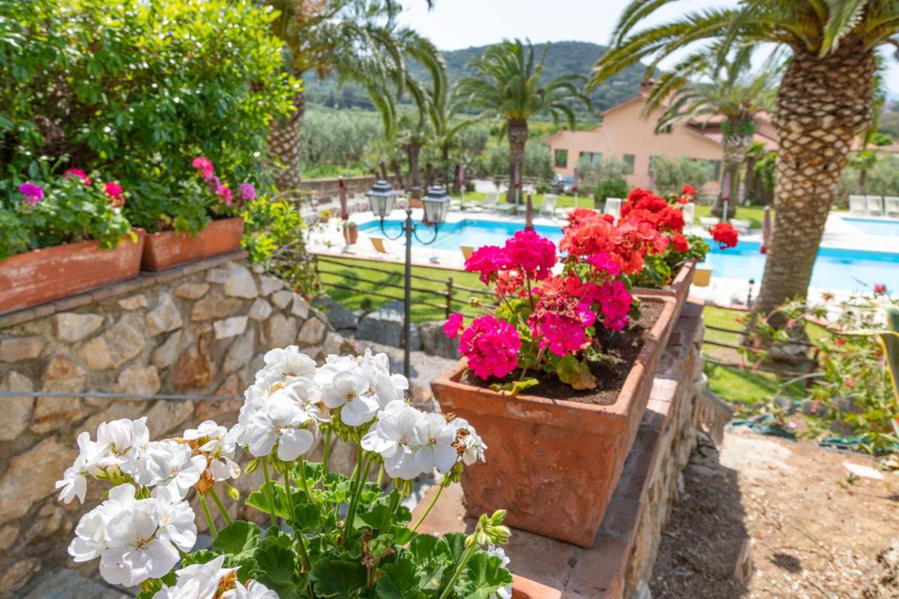 Country Hotel Residence Da Pilade Capoliveri  Exterior photo